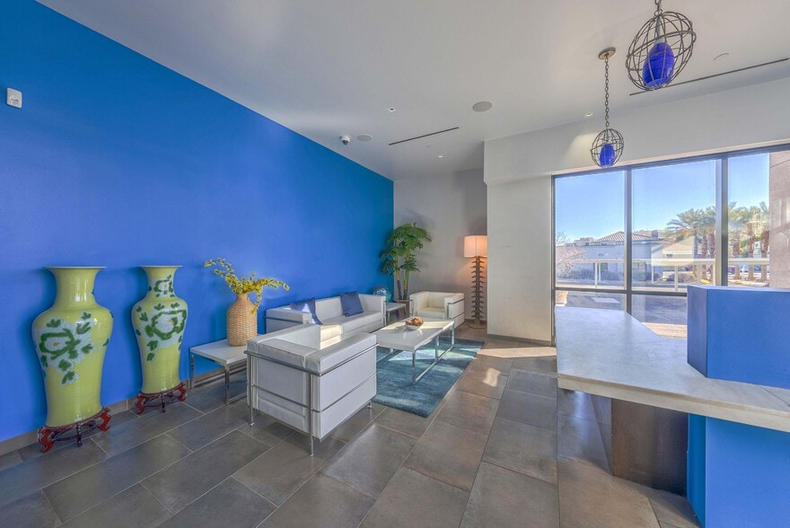 More Photos Of 2960 W Sahara Ave, Las Vegas Office For Lease
