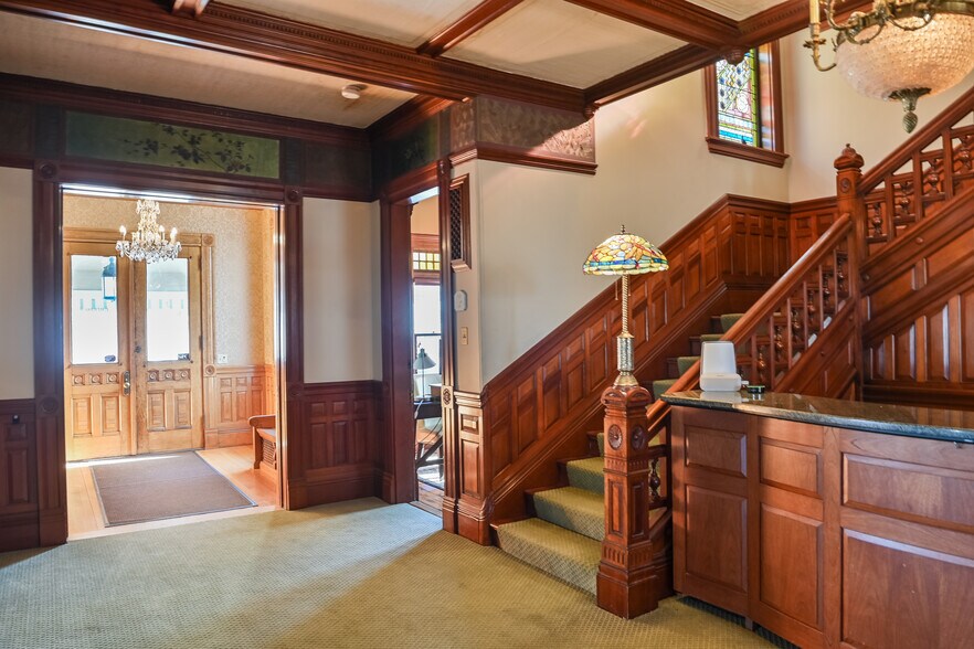 More Photos Of 2 South St, Grafton Office For Lease