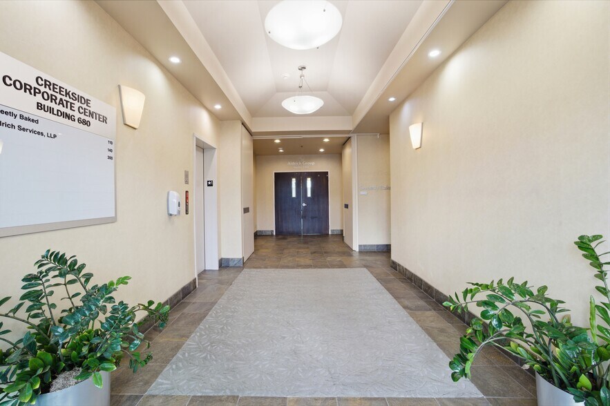 More Photos Of 680 Hawthorne Ave SE, Salem Office For Lease