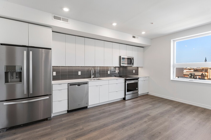 More Photos Of 1229-1231 N Front St, Philadelphia Apartments For Sale