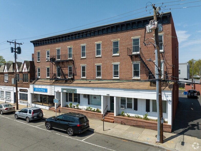 Primary Photo Of 103-107 S Tyson Ave, Floral Park Apartments For Sale