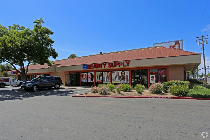 More Photos Of 7290-7298 Franklin Blvd, Sacramento Unknown For Lease