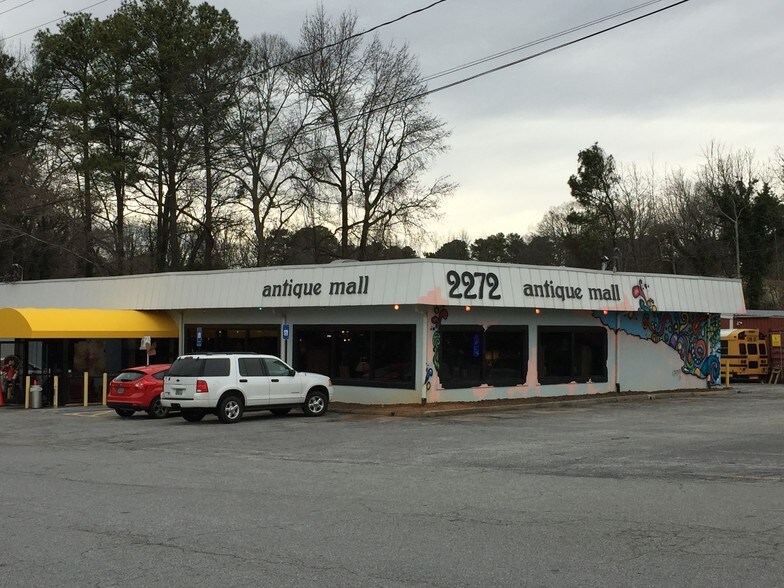 Primary Photo Of 2272 Lawrenceville Hwy, Decatur Freestanding For Lease