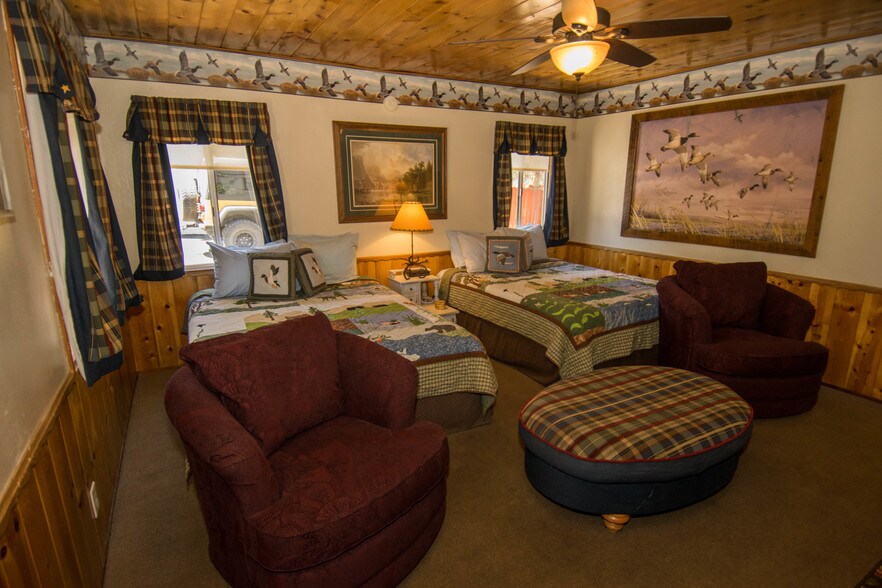 More Photos Of 40241 Big Bear Blvd, Big Bear Lake Hotel For Sale