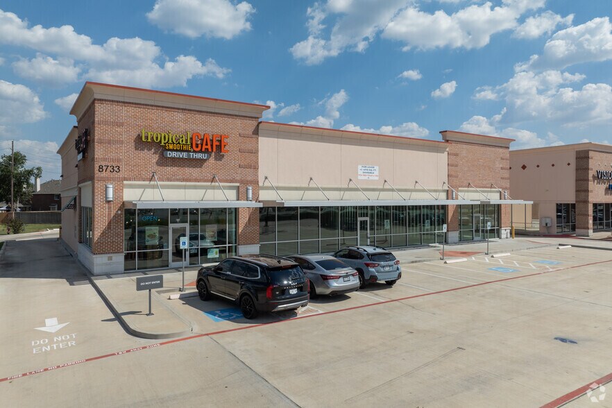 More Photos Of 8733 Hwy 6 S, Houston Restaurant For Lease