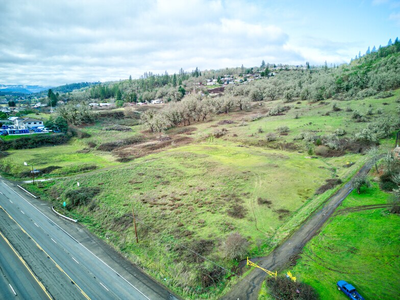 More Photos Of 3110 NE Diamond Lake Blvd, Roseburg Land For Sale