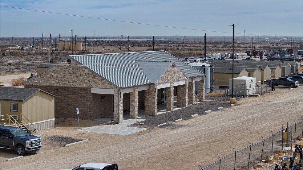 More Photos Of 220 US 285 hwy, Pecos Industrial For Sale