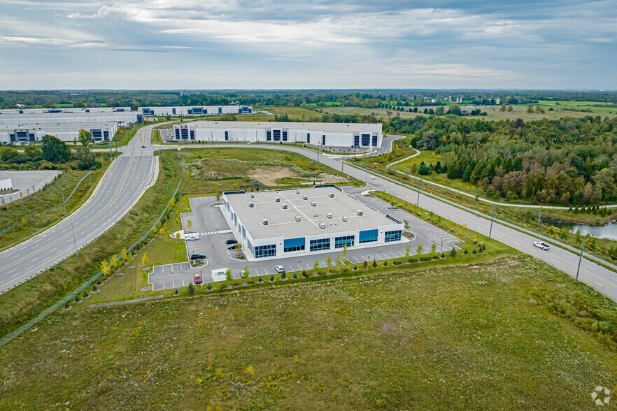 More Photos Of 71 Hanlon Creek Blvd, Guelph Office For Lease