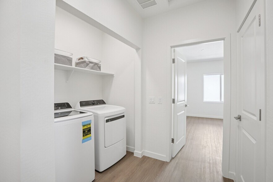 More Photos Of 4630 N 23rd Ave, Phoenix Apartments For Sale