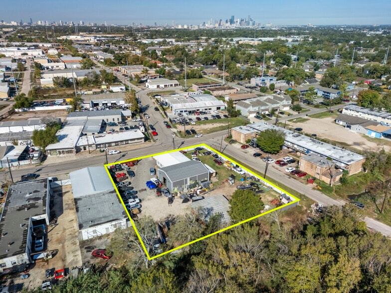 More Photos Of 4107 Weslow St, Houston Warehouse For Sale
