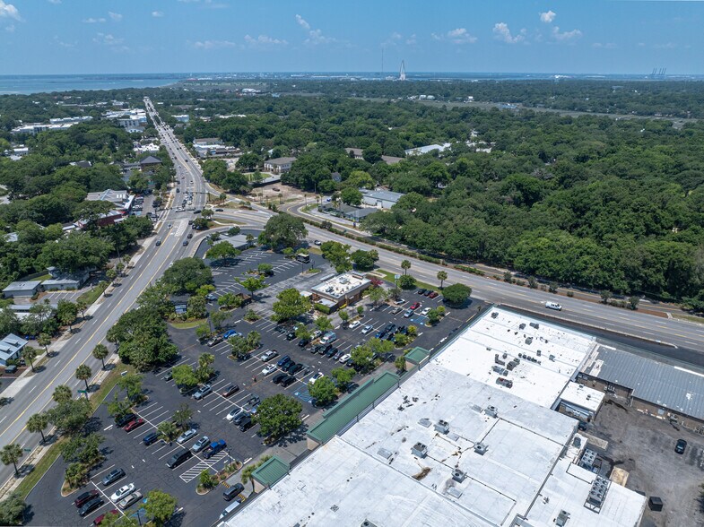 More Photos Of 935 Chuck Dawley Blvd, Mount Pleasant Fast Food For Lease