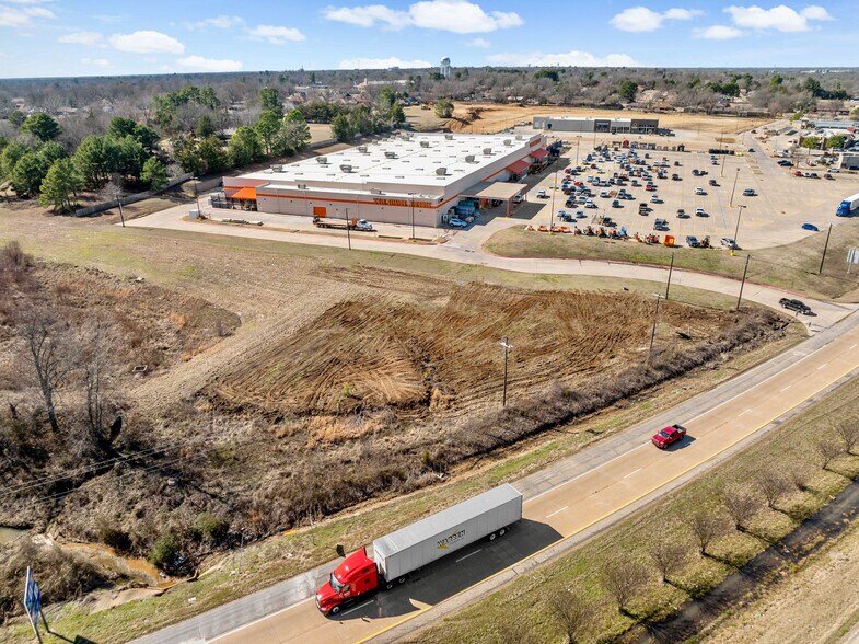 More Photos Of 3200 286 loop, Paris Land For Sale