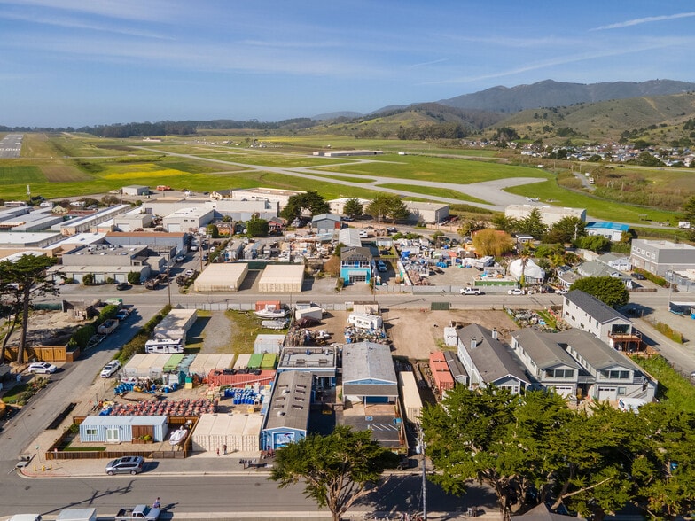 More Photos Of 313-323 Princeton Ave, Half Moon Bay Service For Lease