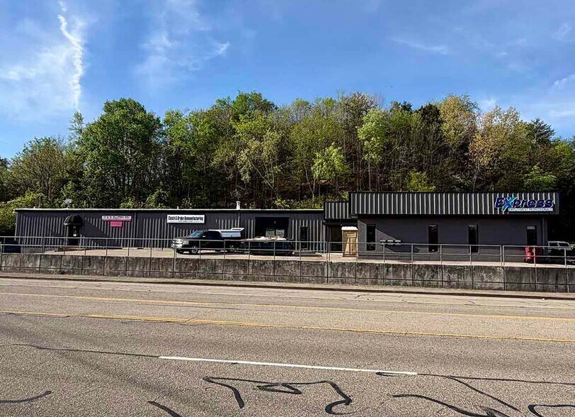Primary Photo Of 2909 E Oakland Ave, Johnson City Industrial For Lease
