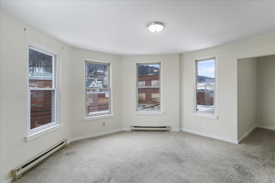 More Photos Of 339 Frederick St, Cumberland Multifamily For Sale