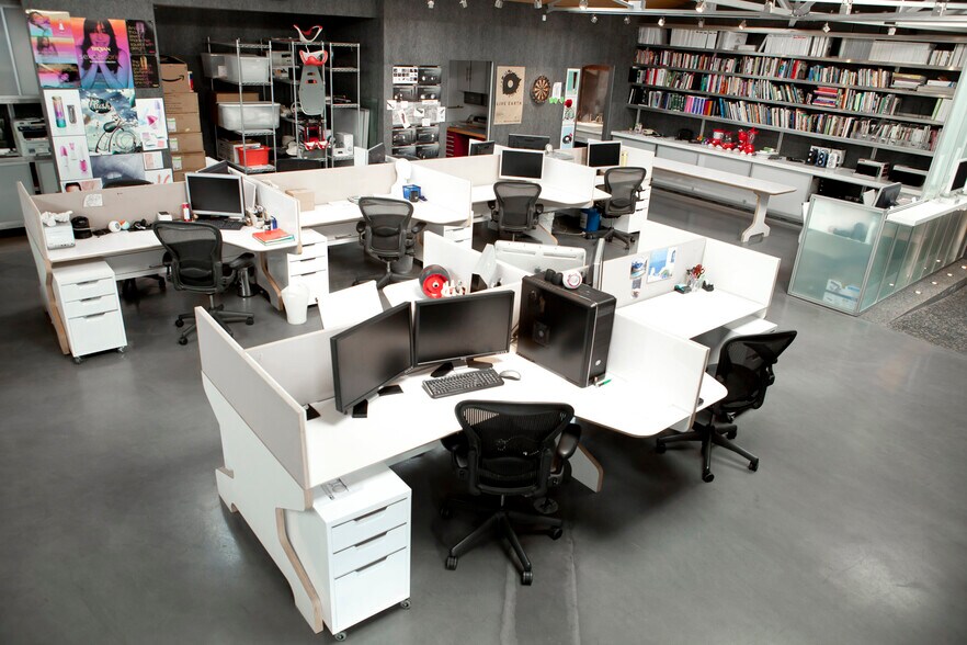 More Photos Of 3459 Motor Ave, Los Angeles Loft Creative Space For Lease