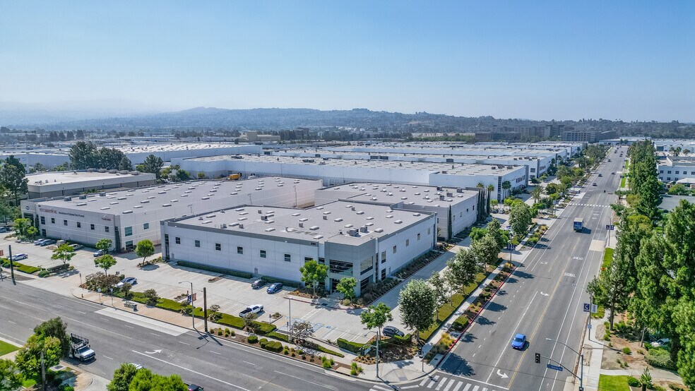 More Photos Of 3390 E Miraloma Ave, Anaheim Warehouse For Lease