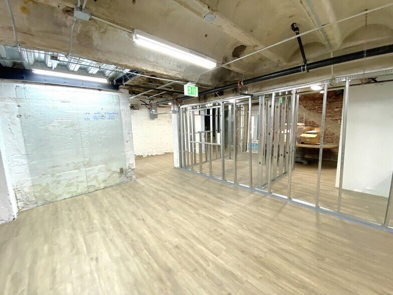 More Photos Of 731 S Broadway, Los Angeles Loft Creative Space For Sale