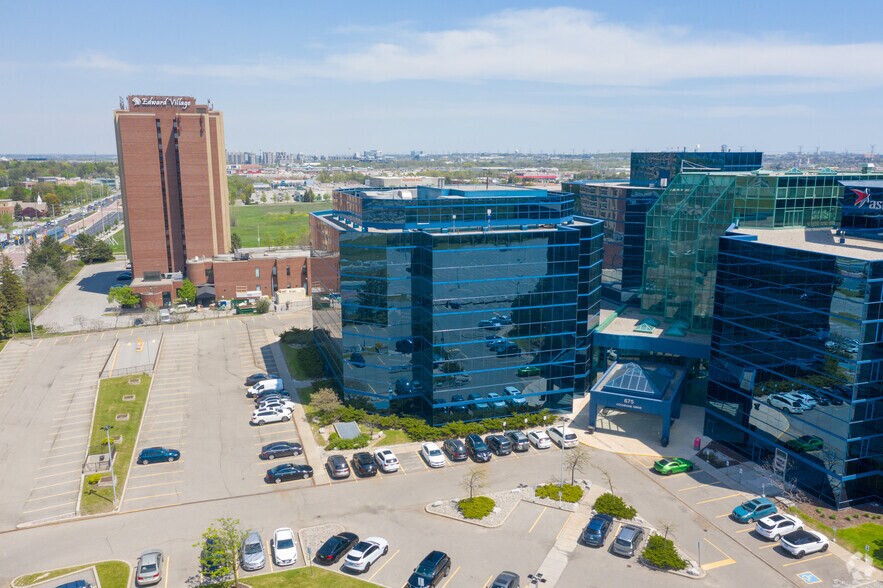 More Photos Of 675 Cochrane Dr, Markham Office For Lease