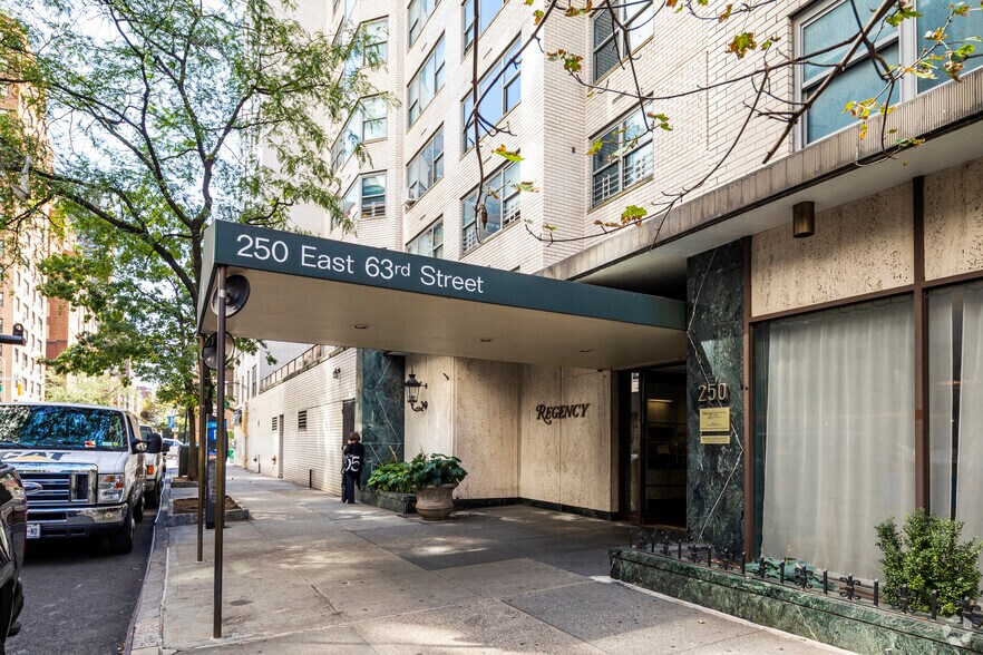 More Photos Of 1183-1191 2nd Ave, New York Apartments For Lease