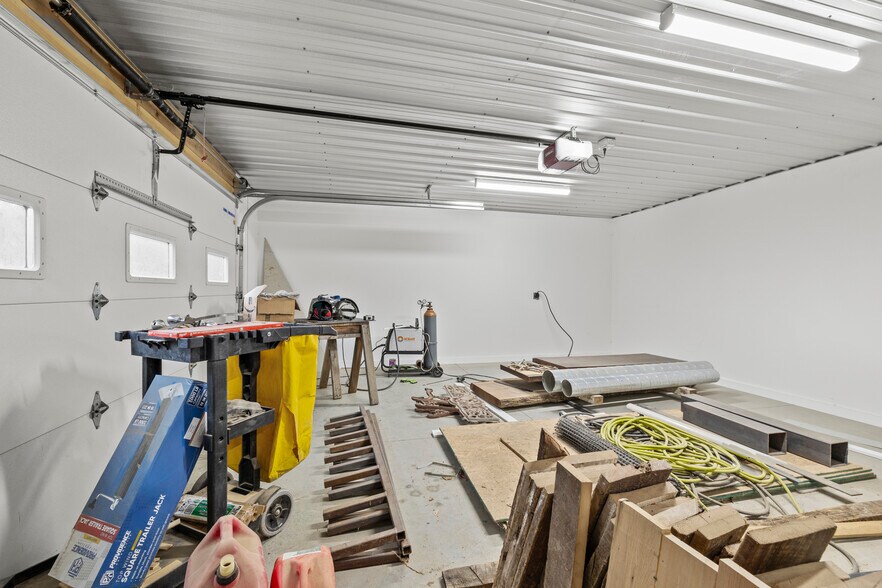 More Photos Of 4881 Hazelton Etna Rd SW, Pataskala Storefront Retail Office For Sale