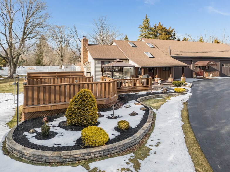 More Photos Of 5 Larison Ln, Ringoes Storefront Retail Office For Sale