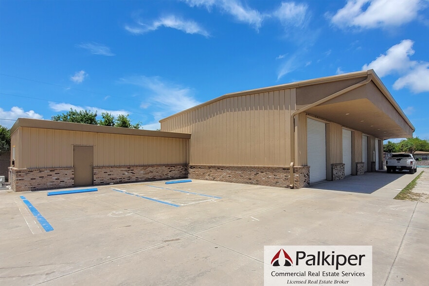 More Photos Of 203 N Fiske Blvd, Cocoa Warehouse For Sale