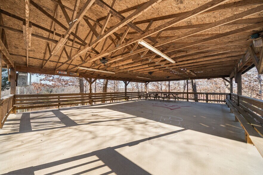 More Photos Of 25715 Highway 17, Waynesville Specialty For Sale