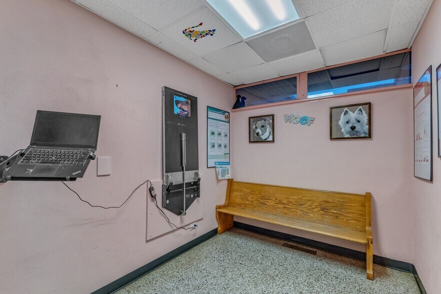 More Photos Of 141 E Main St, Youngsville Medical For Sale