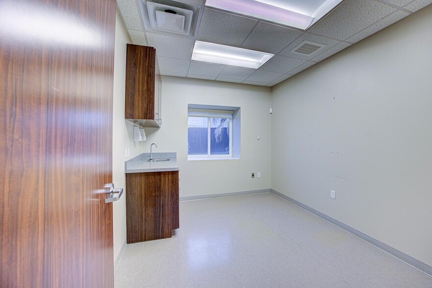 More Photos Of 311 S Highway 183, Leander Medical For Sale