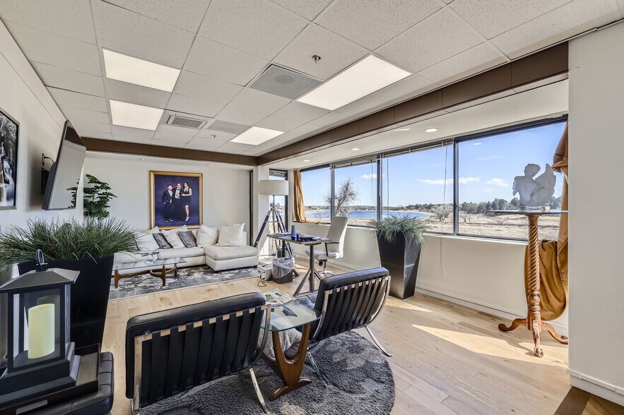 More Photos Of 5932-5934 McIntyre St, Golden Light Manufacturing For Sale