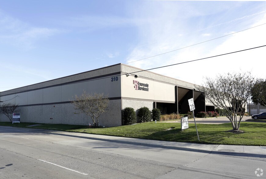 More Photos Of 310 W Mockingbird Ln, Dallas Unknown For Lease
