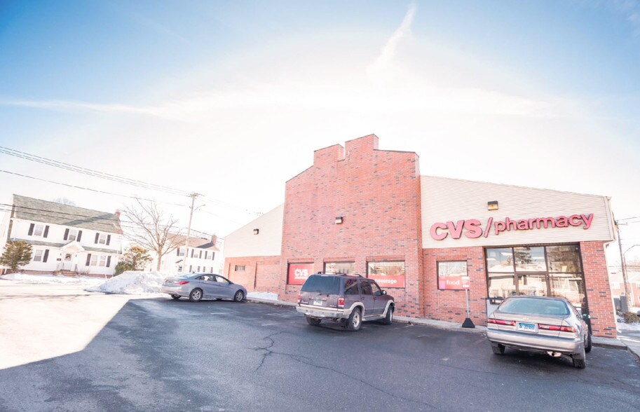 More Photos Of 369 Main St, East Haven Drugstore For Sale