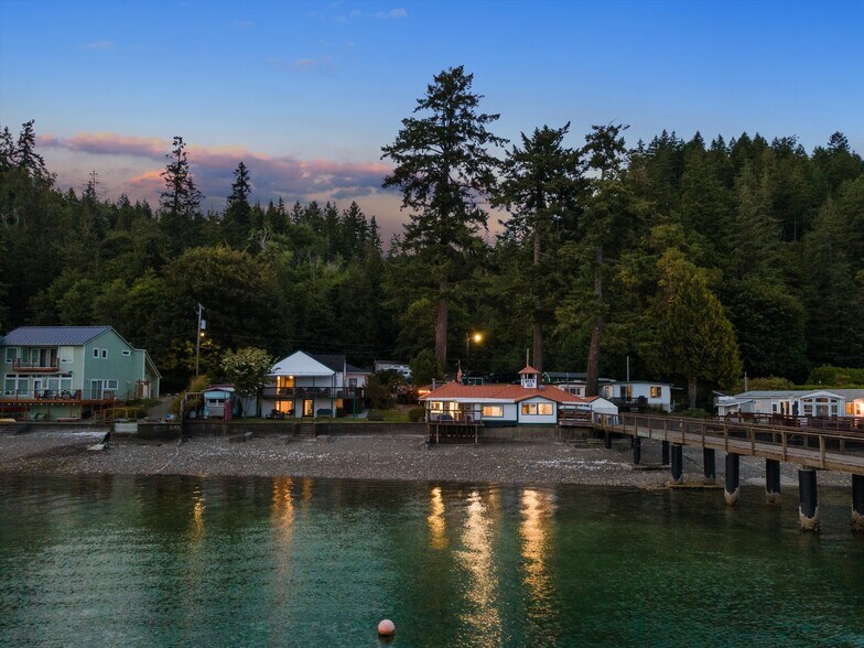 More Photos Of 15781 NE North Shore Rd, Tahuya Marina For Sale