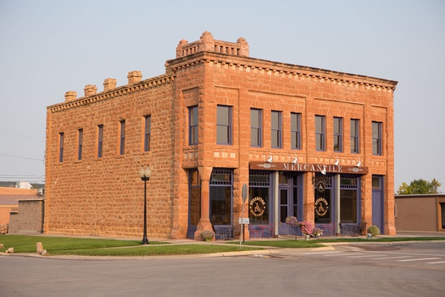 More Photos Of 701 N 5th St, Spearfish Restaurant For Sale