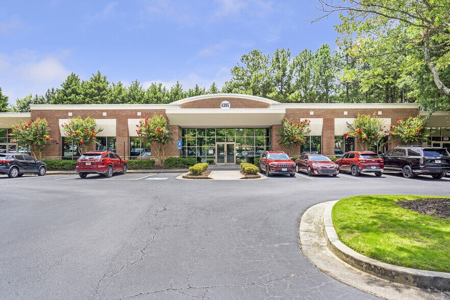 Primary Photo Of 4385 Johns Creek Pky, Suwanee Medical For Lease