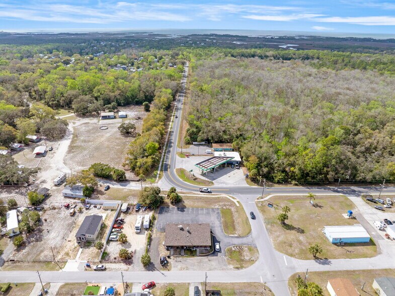 More Photos Of 7390 Shoal Line Blvd, Weeki Wachee Specialty For Sale