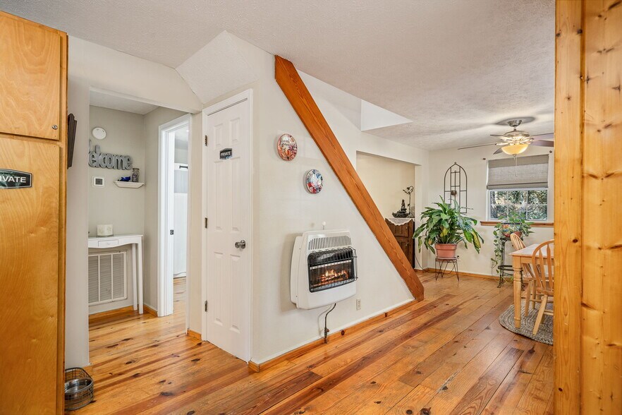 More Photos Of 279 Siever Rd, Crossville Specialty For Sale