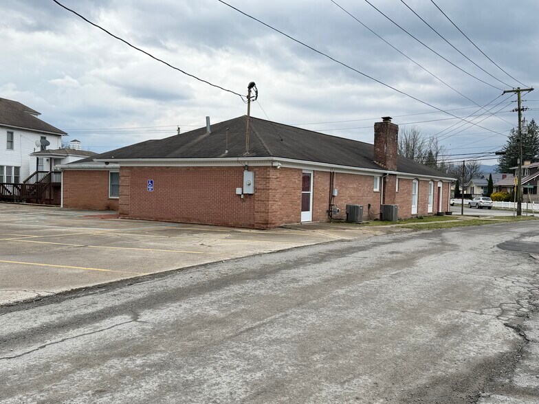 More Photos Of 1092 Harrison Ave, Elkins Medical For Sale