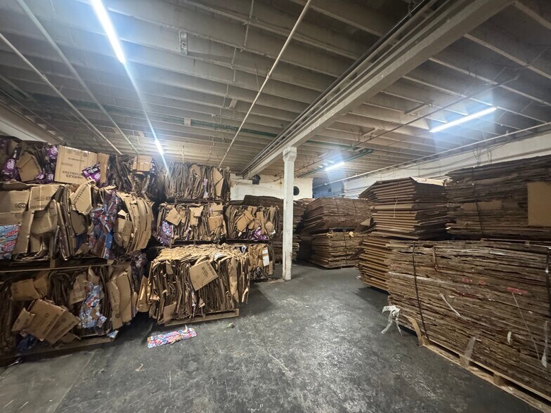 More Photos Of 3600 E 45th Ave, Denver Manufacturing For Sale