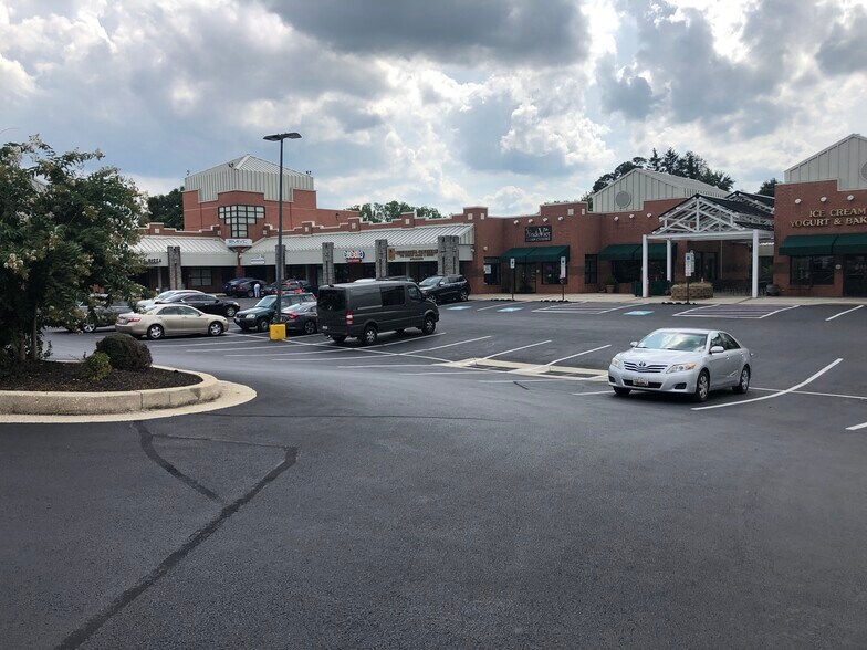 More Photos Of 1496 Reisterstown Rd, Pikesville Unknown For Lease