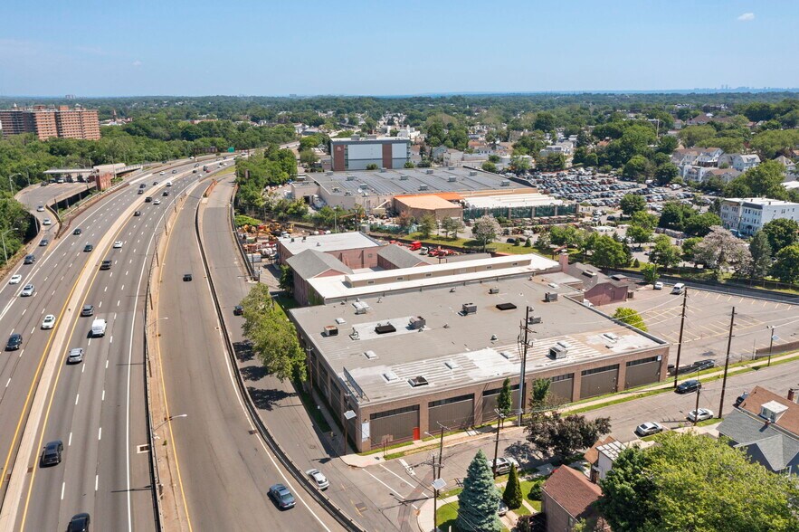 More Photos Of 100-118 John F Kennedy Dr N, Bloomfield Warehouse For Sale