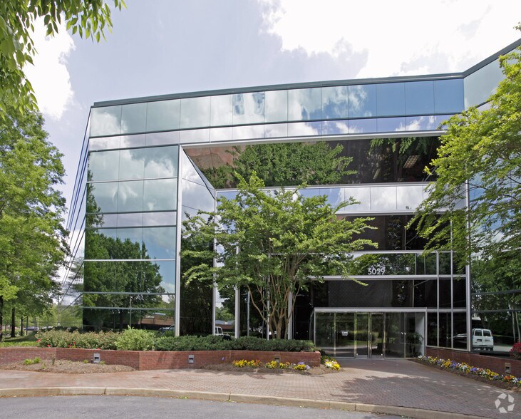 More Photos Of 5029 Corporate Woods Dr, Virginia Beach Office For Lease