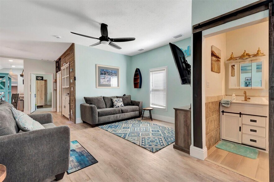 More Photos Of 403 Herbert St, Port Orange Specialty For Sale