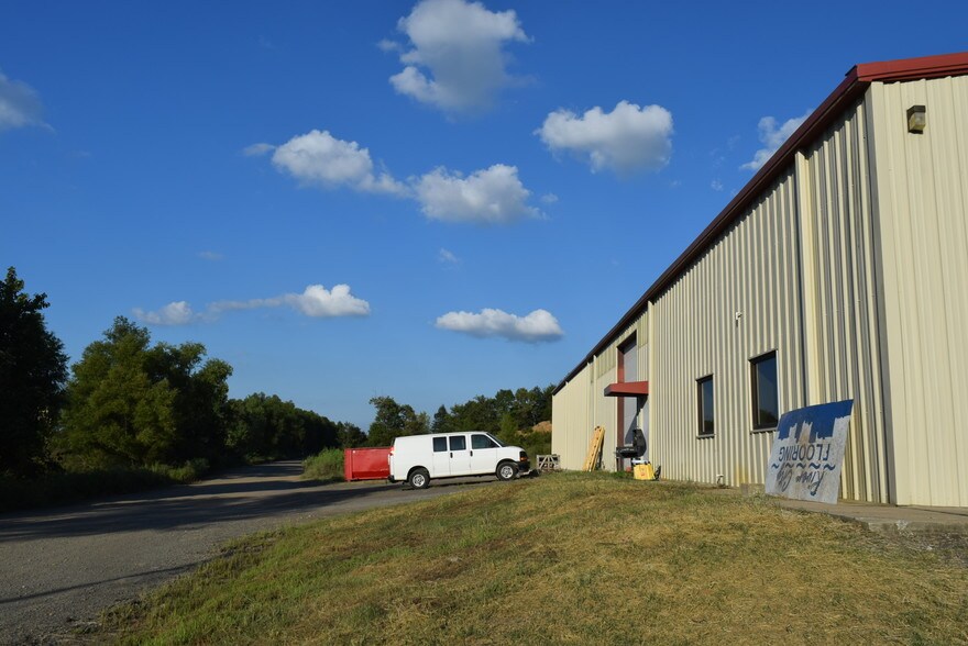 More Photos Of 4190 Highway 64, Plumerville Warehouse For Lease