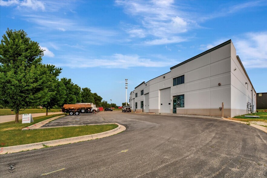 Primary Photo Of 155 Kirkland Cir, Oswego Industrial For Sale