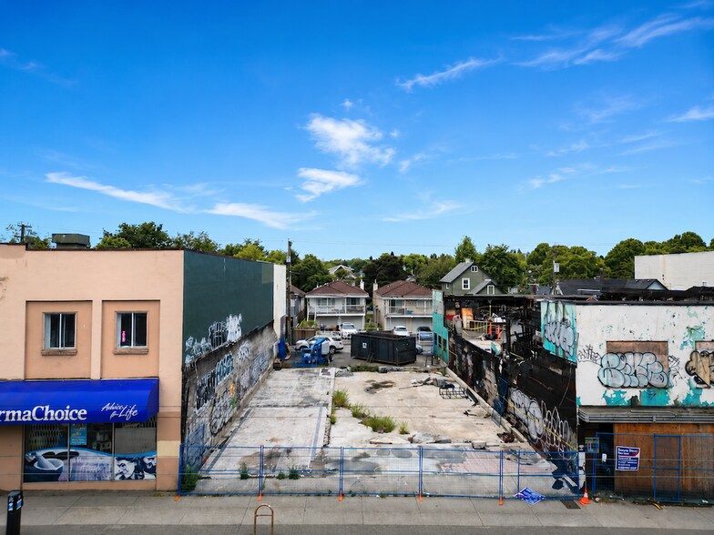 More Photos Of 2270 Hastings St E, Vancouver Land For Sale