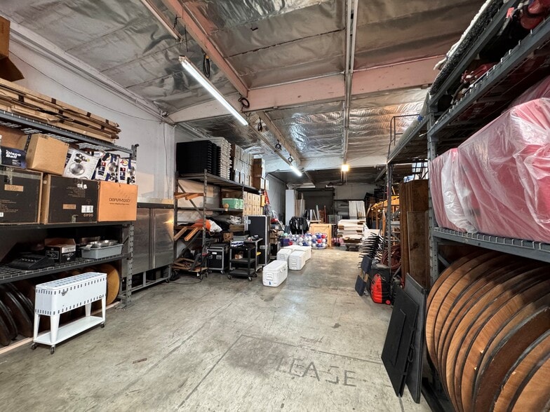 More Photos Of 12913 S Broadway, Los Angeles Manufacturing For Sale