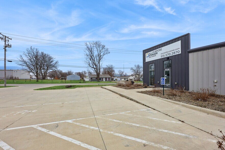 More Photos Of 730 S 29th St, Fort Dodge Self Storage For Sale