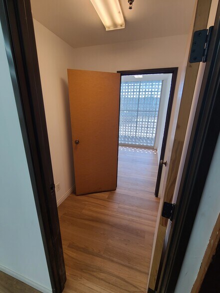 More Photos Of 141 E 157th St, Gardena Warehouse For Lease